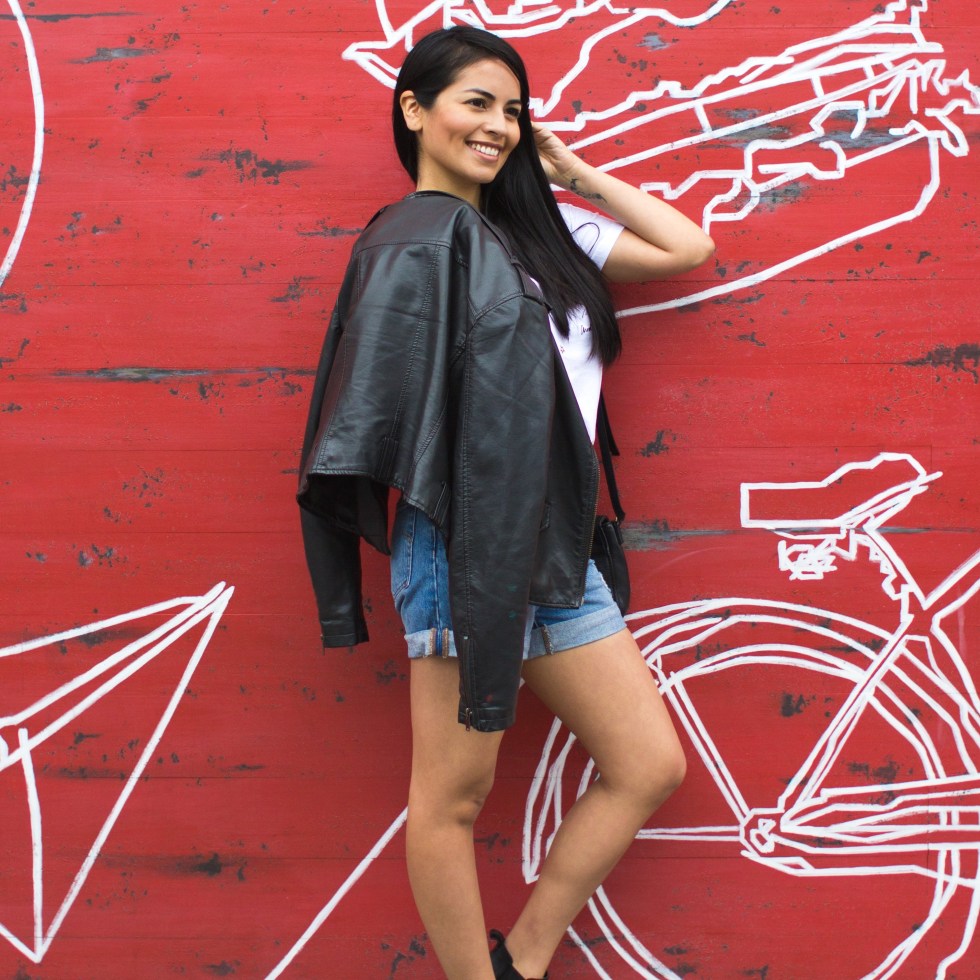 claudia, blogger, claudiaonthego, happy, lifestyle, writer, media